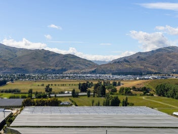 Panoramic Views | Unmatched Opportunity