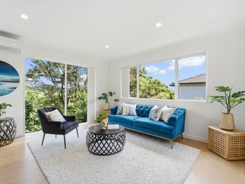 Once in a Lifetime Opportunity in Greenhithe!!