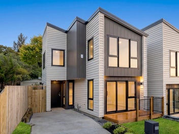 Your Dream Home in A Prime Location