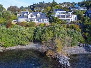 Outstanding buying – waterfront Taupo