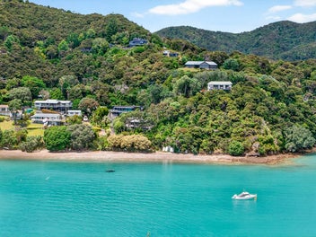 Waterfront Opportunity with Mooring - Parekura Bay