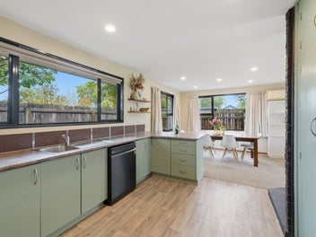 Price reduced- sale required!