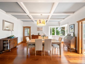 SUNNY SPACIOUS CHARACTER VILLA IN KARORI