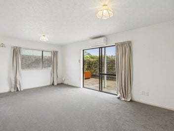 Sun-Drenched & Revitalised Townhouse