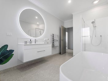 Modern Family Home in Paerata rise – Fixed Price