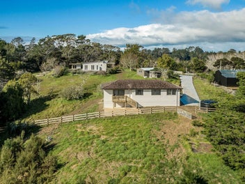 Dual-Income & Prestigious Building Opportunity