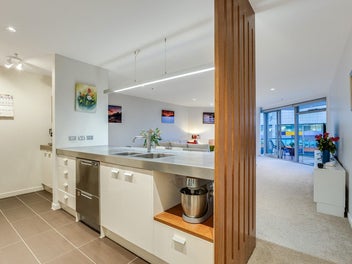 Stunning Wellington Marina Views