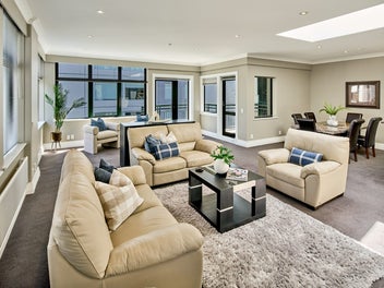 KELVIN HOUSE PENTHOUSE APARTMENT