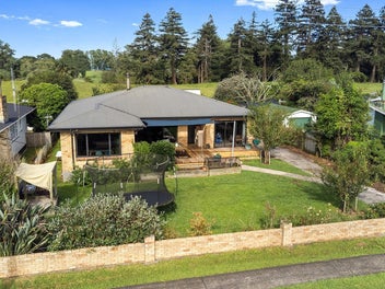 Vintage style, country smile