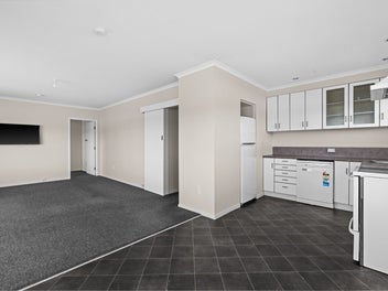 3 Bedrooms - Modern Easy Living