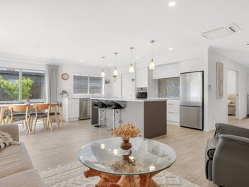 Escape the Everyday on the Waterway