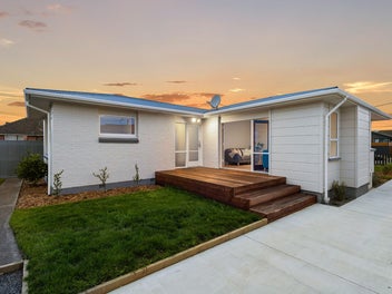 Bright, Spacious & Feels Brand New