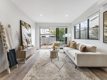 Stylish Fletcher Built -Step into Karaka living