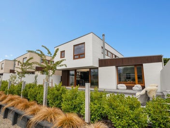 Lock It. Leave It. Love It.