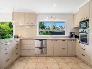 A Family Favourite with Exceptional Outdoor Flow!