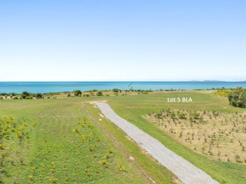 Three Tasman Coastal Lifestyle Sections