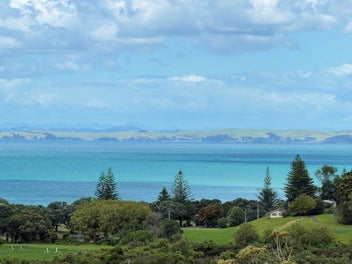 Brand New Family Haven by the Sea