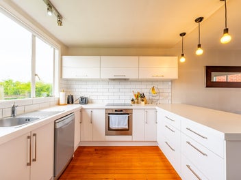 Comfortable Home With Extras