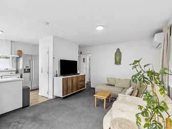 Bring your offer! An amazing opportunity!