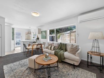 Spacious, Sunny, DGZ