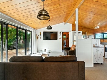 Private, Peaceful Living with a view