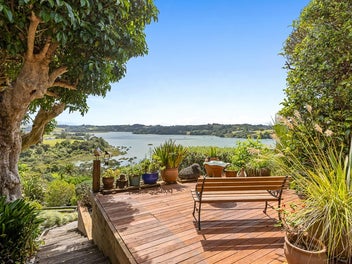 Coastal Magic - Iconic at Rainbows End