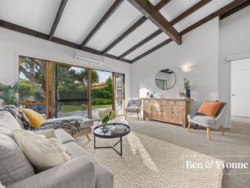 Spacious, Renovated & Garden-Blessed