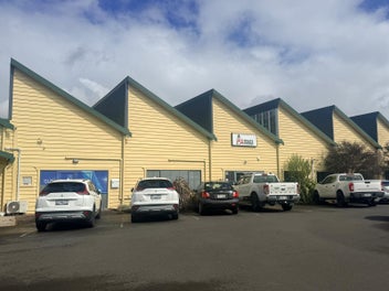 Image 1 of 8