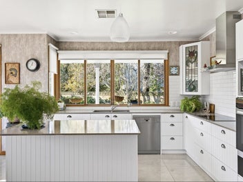 Vendor wants action, ignore all price expectations