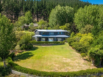 Unbeatable location, unforgettable views