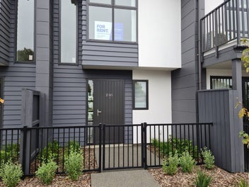 Investment or first home - St Albans location