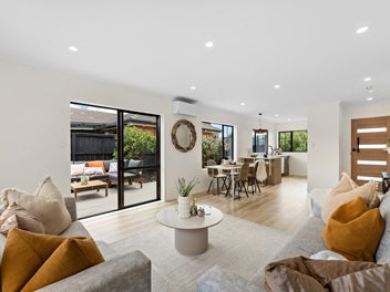 Renovated Brick & Tile Beauty Family Home