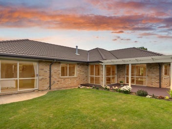 Quiet Cul-de-Sac | Easy Living Location