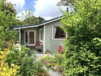 Image 1 of 1