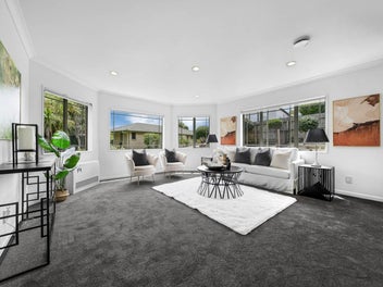 Timeless Brick & Tile Home on 722m² Freehold