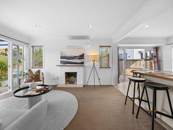 Vendor Committed Elsewhere - Must Sell!