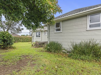 The Vendor Says Sell