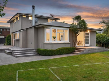 A private country residence in town