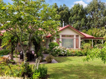 Architectural Lifestyle Estate – 1.5687ha