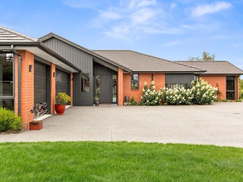 Luxury Living Designed for Family, Fun & Entertain