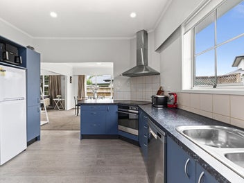 Five bedrooms in Taradale, top schooling zone