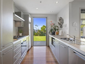 Rare, private ground level Point Ridge apartment