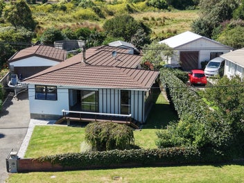 Just move in & enjoy!