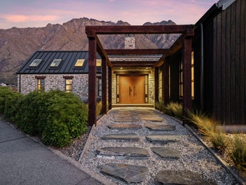 Alpine Masterpiece on the Reserve – Jack’s...