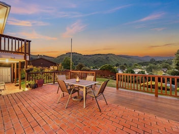 Room to Live, Play & Entertain