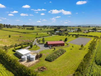 Modern country living with income potential