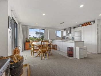 Tee-Off The Year In Style And Comfort