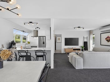 The Ultimate Freehold Entertainer's Starter