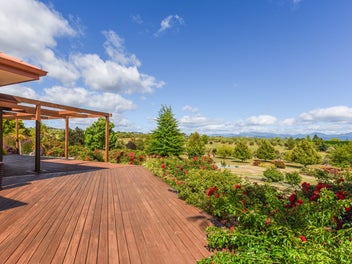 Mapua Lifestyle Living With Stunning Views