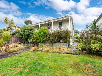 6 Bridge Street - opportunity knocks